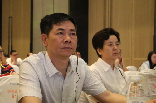 军盛专家受邀参加“第七届优时比癫痫科学大会