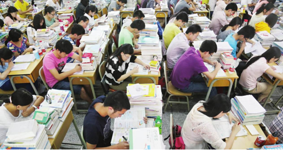 公益圆梦中高考；成都武侯军盛医院倾情助力癫